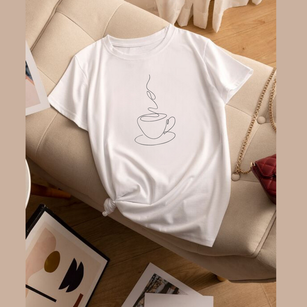 T-Shirt Feminina Gola Redonda Xícara de Café Minimalista